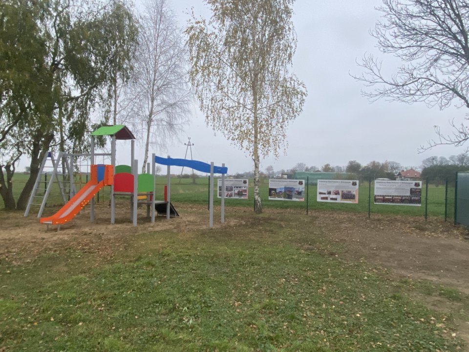 bobulczyn_teren_swietlica__1_.jpg